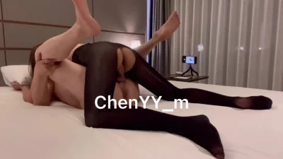 女上爆插自以为是的男人